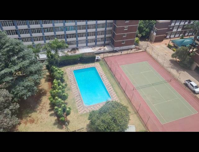 1 BEDROOM APARTMENT FOR SALE IN BEDFORD GARDENS